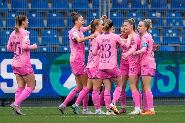 from left Franziska Harsch TSG, 17 , Jamilla Sofia Rankin TSG, 5 , Wielle Douma Wianda Ellen Geertruida Douma, TSG, 13 , Laura Gloning TSG, 20 , Valesca Ampoorter TSG, 18 , goal scorer Selina Cerci TSG, 29 , Vanessa Diehm TSG, 6 , players of TSG 1899 Hoffenheim, cheer about the goal to 1 0, jubilation, goal celebration, celebrate the goal, goal, celebration, cheers about the goal, rejoicing, joy, rejoices, optimistic, positive, game scene, highlight, action, 20 12 2025, Sinsheim Hoffenheim Germany , football, Google Pixel Women Bundesliga, TSG 1899 Hoffenheim FC Carl Zeiss Jena, DFB DFL REGULATIONS PROHIBIT ANY USE OF PHOTOGRAPHS AS IMAGE SEQUENCES AND OR QUASI VIDEO xozx