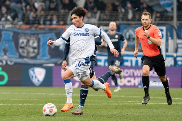 Germany 2 Bundesliga 2025 26, 17 Matchday VfL Bochum vs Karlsruher SC 20 12 2025 Vonovia Ruhrstadion Bochum, North Rhine-Westphalia Shio Fukuda Karlsruher SC, 13 Copyright: xCelinaxLeiersx