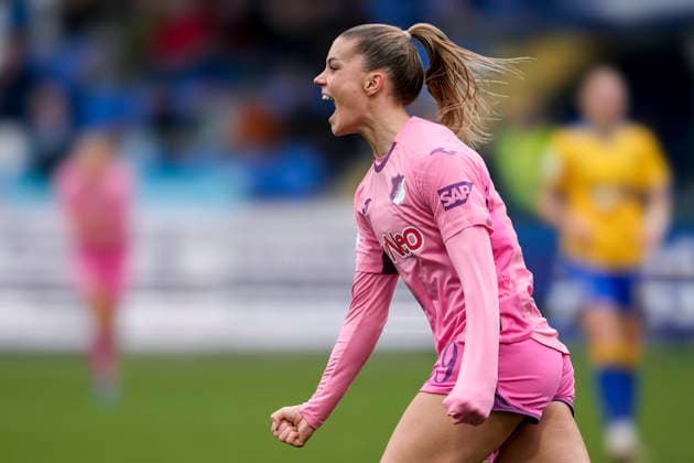 Goalscorer Selina Cerci TSG, 29 , player, player of TSG 1899 Hoffenheim, cheers about the goal to 4 0, cheer, cheer, goal celebration, celebrate the goal, goal, celebration, cheers about the goal, rejoice, joy, rejoices, optimistic, positive, game scene, highlight, single image, single photo, action, action, 20 12 2025, Sinsheim Hoffenheim Germany , football, Google Pixel Frauen Bundesliga, TSG 1899 Hoffenheim FC Carl Zeiss Jena, DFB DFL REGULATIONS PROHIBIT ANY USE OF PHOTOGRAPHS AS IMAGE SEQUENCES AND OR QUASI VIDEO xozx