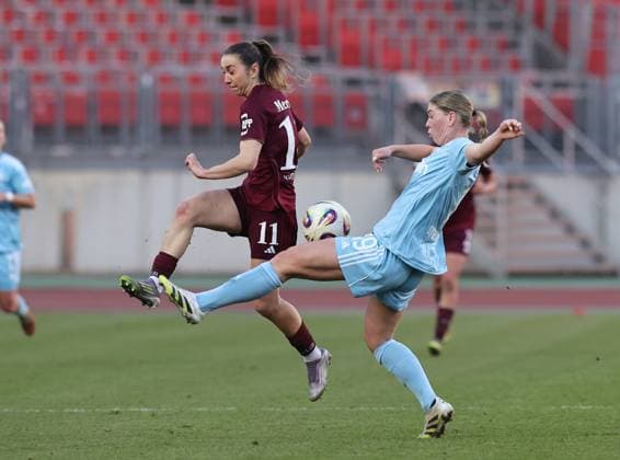 20 12 2025 Soccer Season 2025 2026 1 Womens Soccer Bundesliga 14 Matchday 1 FC Nürnberg FCN Club 1 FC Union Berlin Sportfoto Zink DaMa xdaxmax Lara Meroni 11, 1 FC Nürnberg FCN Samantha Steuerwald 19, 1 FC Union Berlin