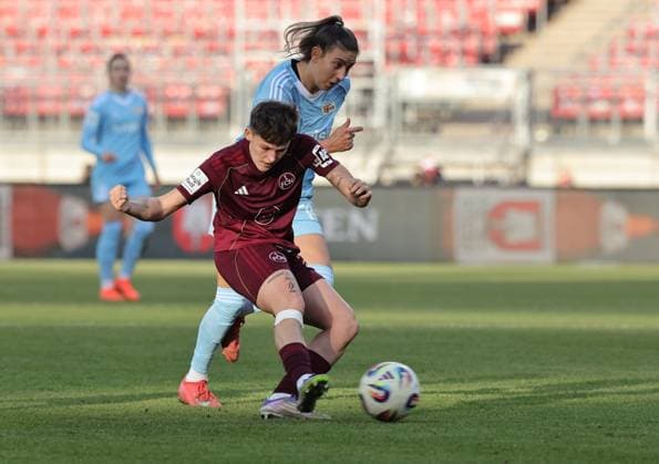 20 12 2025 Soccer Season 2025 2026 1 Womens Soccer Bundesliga 14 Matchday 1 FC Nuremberg FCN Club 1 FC Union Berlin Sportfoto Zink DaMa xdaxmax Aneta Polaskova 26, 1 FC Nuremberg FCN with shot on goal