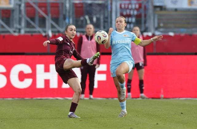 20 12 2025 Soccer Season 2025 2026 1 Womens Soccer Bundesliga 14 Matchday 1 FC Nürnberg FCN Club 1 FC Union Berlin Sportfoto Zink DaMa xdaxmax Lara Meroni 11, 1 FC Nürnberg FCN Lisa Heiseler 7, 1 FC Union Berlin