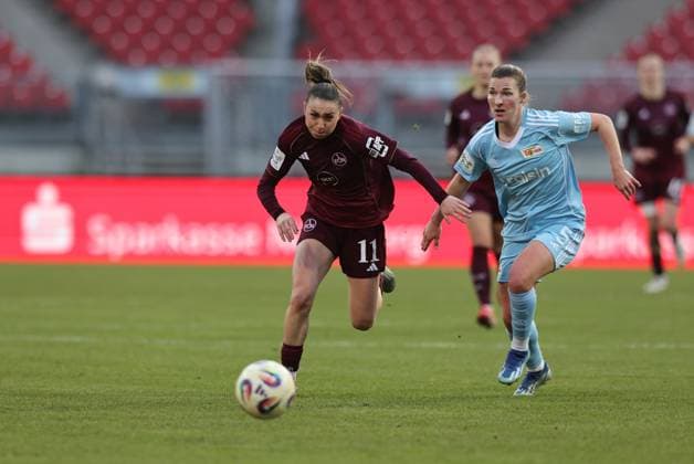 20 12 2025 Soccer Season 2025 2026 1 Womens Soccer Bundesliga 14 Matchday 1 FC Nürnberg FCN Club 1 FC Union Berlin Sportfoto Zink DaMa xdaxmax Lara Meroni 11, 1 FC Nürnberg FCN Katja Orschmann 5, 1 FC Union Berlin
