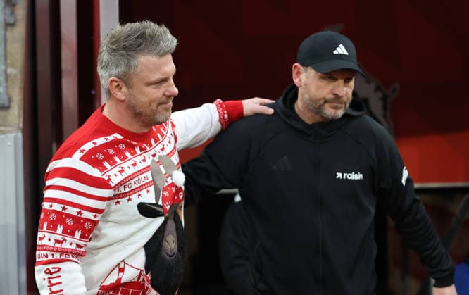 v.l. Lukas Kwasniok (1.FC Koeln Trainer), Steffen Baumgart (1. FC Union Berlin Trainer) GER, 1. FC Koeln vs. 1. FC Union Berlin, Fussball, Bundesliga, 15. Spieltag, Spielzeit 2025 2026, 20.12.2025 (DFL DFB REGULATIONS PROHIBIT ANY USE OF PHOTOGRAPHS as IMAGE SEQUENCES and or QUASI-VIDEO). GER, 1. FC Koeln vs. 1. FC Union Berlin, Fussball, Bundesliga, 15. Spieltag, Spielzeit 2025 2026, 20.12.2025 Koeln *** v l Lukas Kwasniok 1 FC Koeln Trainer , Steffen Baumgart 1 FC Union Berlin Trainer GER, 1 FC Koeln vs 1 FC Union Berlin, Football, Bundesliga, Matchday 15, Season 2025 2026, 20 12 2025 DFL DFB REGULATIONS PROHIBIT ANY USE OF PHOTOGRAPHS as IMAGE SEQUENCES and or QUASI VIDEO GER, 1 FC Koeln vs 1 FC Union Berlin, Football, Bundesliga, Matchday 15, Season 2025 2026, 20 12 2025 Koeln Copyright: xEibner-Pressefotox xThomasxStoeckerx EP_TSR