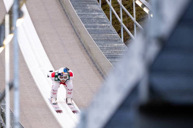TSCHOFENIG Daniel Oesterreich , SUI, FIS Ski Jumping World Cup Engelberg, Competition Gross Titlis Ski Jump, Men, Season 2025 2026, 20 12 2025 SUI, FIS Ski Jumping World Cup Engelberg, Competition Gross Titlis Ski Jump, Men, Season 2025 2026, 20 12 2025 Engelberg Copyright: xEibner-Pressefoto Memmlerx EP_MMR