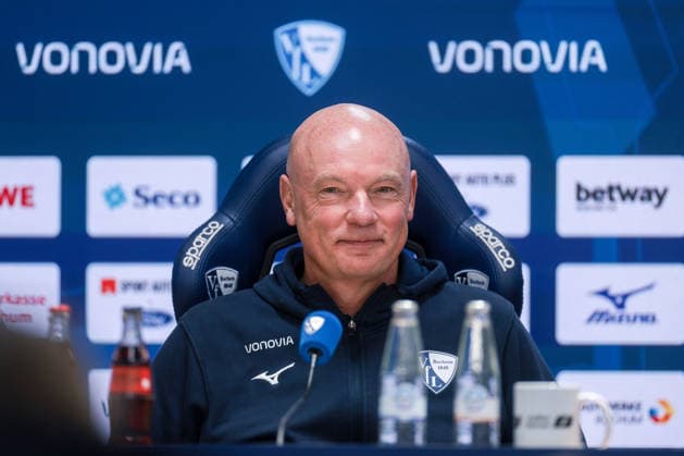 20 12 2025, Football, Season 2025 2026, 2 Bundesliga, Matchday 17, VfL Bochum 1848 Karlsruher SC, Press conference with coach Uwe Rösler VfL Bochum 1848 , Bochum Vonovia Ruhrstadion NRW Germany xRHR PHOTO DEx Copyright: DennisxEwert RHR-FOTOx RHR-FOTO DE
