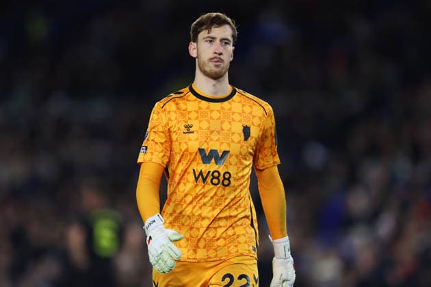 Football - 2025 2026 Premier League - Brighton & Hove Albion vs Sunderland - The Amex - Saturday 20th December 2025 Robin Roefs of Sunderland during the Premier League match at the Amex Stadium COLORSPORT Shaun Boggust 