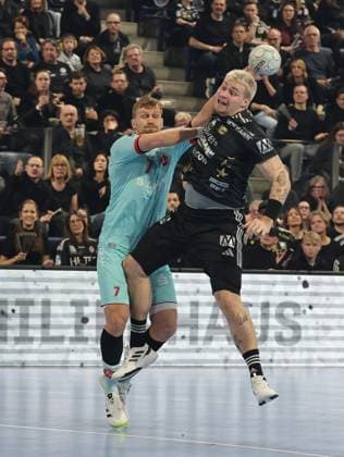 20 12 2025 Handball 1 Bundesliga DAIKIN HBL Season 2025 2026 18 Matchday HC Erlangen Metropolregion Nürnberg HCE MT Melsungen DaMa xdaxmax David Mandic 7, MT Melsungen Marek Nissen 6, HC Erlangen HCE