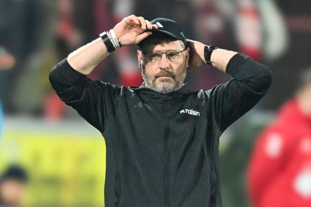Steffen Baumgart (Berlin) Mimik starker Gesichtsausdruck Emotion. 20.12.2025 Fussball 1. FC Koeln vs 1. FC Union Berlin, Rheinenergiestadion, Koeln, DFB DFL REGULATIONS PROHIBIT ANY USE OF PHOTOGRAPHS AS IMAGE SEQUENCES AND OR QUASI-VIDEO *** Steffen Baumgart Berlin Mimic strong facial expression Emotion 20 12 2025 Soccer 1 FC Koeln vs 1 FC Union Berlin, Rheinenergiestadion, Koeln, DFB DFL REGULATIONS PROHIBIT ANY USE OF PHOTOGRAPHS AS IMAGE SEQUENCES AND OR QUASI VIDEO Copyright: xpepphotox xHorstxMauelshagenx pep00321, pep_20251220_hm_243567