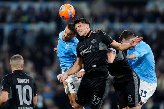 Matias Vecino (SS Lazio) and Francesco Folino (US Cremonese) battle for the ball, Serie A, SS Lazio v US Cremonese, Olimpico Stadium, December 20, 2025, Roma, Italy.