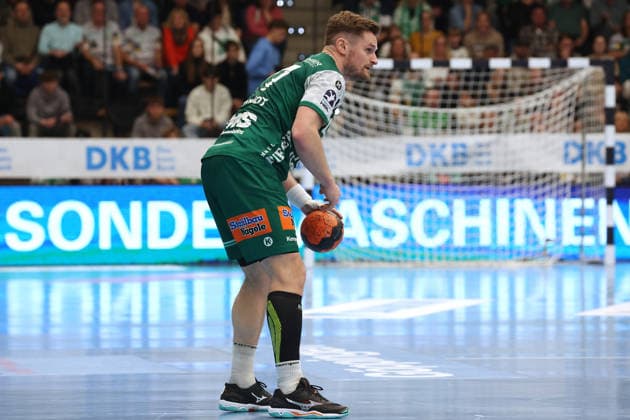 20 12 2025, Germany, Göppingen, Handball DAIKIN HBL, FRISCH AUF Göppingen vs SG Flensburg Handewitt David Schmidt FAG