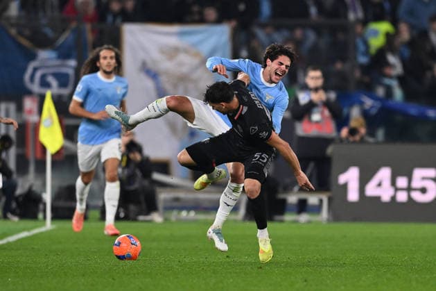 Matteo Cancellieri of S.S. Lazio and Francesco Folino of U.S. Cremonese are in action during the 16th day of the Serie A Championship between S.S. Lazio and U.S. Cremonese at the Olympic Stadium on December 20, 2025 in Rome, Italy.  Copyright: xDomenicoxCippitelli IPAxSportx xipa-agency.netx xx IPA_69352998 IPA_Agency_IPA69352998