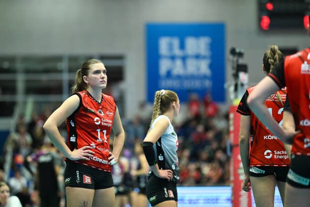 Amanda Siksna Dresdner SC, 11 Dresdner SC vs Schwarz Weiß Erfurt, 1 Volleyball Bundesliga Damen, Spielzeit 2025 2026, 20 12 2025 Dresdner SC vs Schwarz Weiß Erfurt, 1 Volleyball Bundesliga Damen, Spielzeit 2025 2026, 20 12 2025 Dresden Copyright: xEibner-Pressefoto xHoepnerx EP_PHR