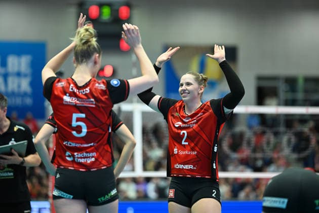 Larissa Winter Dresdner SC, 2 Dresdner SC vs Schwarz Weiß Erfurt, 1 Volleyball Bundesliga Damen, Spielzeit 2025 2026, 20 12 2025 Dresdner SC vs Schwarz Weiß Erfurt, 1 Volleyball Bundesliga Damen, Spielzeit 2025 2026, 20 12 2025 Dresden Copyright: xEibner-Pressefoto xHoepnerx EP_PHR