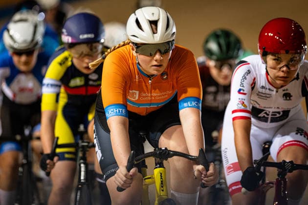 WEISSER Lisa DM Omnium 2025 Frankfurt Oder WEISSER Lisa GER RK Endspurt 09 Cottbus Landscape horizontal Landscape Event Event DM Omnium 2025 German Championship Category Category Cycling Track Cycling National Championship Omnium Women U19 Juniors Location Location Europe Germany Brandenburg Märkisch Oderland Frankfurt Oder Oderlandhalle Discipline Omnium Scratch 1 Race Distance 7,5 km Date Date 20 12 2025 Saturday Day 2