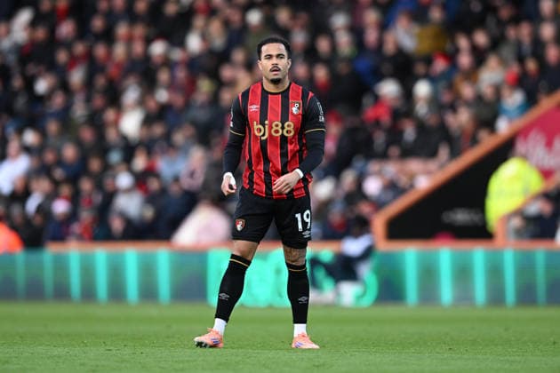 Bournemouth v Burnley, Premier League Justin Kluivert (19) of AFC Bournemouth during the Premier League match between Bournemouth and Burnley at the Vitality Stadium, Bournemouth, UK on 20 December 2025. Bournemouth Vitality Stadium Dorset UK Editorial use only DataCo restrictions apply See www.football-dataco.com , Copyright: xGrahamxHuntx PSI-23457-0355