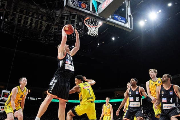 Christian Sengfelder Ratiopharm Ulm, 43 , GER, ALBA Berlin vs Ratiopharm Ulm, Basketball Men, easy Credit BBL, Season 2025 2026, 11 Matchday, 20 12 2025 GER, ALBA Berlin vs Ratiopharm Ulm, Basketball Men, easy Credit BBL, Season 2025 2026, 11 Matchday, 20 12 2025 Berlin Copyright: xClaudiusxRauch,xEibner-Pressefotox xClaudiusxRauchx EP_CRH