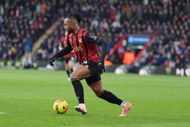 Antoine Semenyo of Bournemouth AFC Bournemouth v Burnley, Premier League, Football, Vitality Stadium, Bournemouth, UK - 20 Dec 2025Bournemouth Vitality Stadium United Kingdom EDITORIAL USE ONLY No use with unauthorised audio, video, data, fixture lists, club league logos or live services. Online in-match use limited to 120 images, no video emulation. No use in betting, games or single club league player publications.  Copyright: xSeanxRyan Shutterstockx 16148920bv