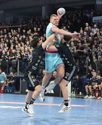 20 12 2025 Handball 1 Bundesliga DAIKIN HBL Season 2025 2026 18 Matchday HC Erlangen Metropolregion Nürnberg HCE MT Melsungen DaMa xdaxmax Tobias Buck 39, HC Erlangen HCE Dainis Kristopans 10, MT Melsungen Florian Scheerer 10, HC Erlangen HCE