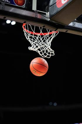 Mood picture, Ball in basket, GER, ALBA Berlin vs Ratiopharm Ulm, Basketball men, easy Credit BBL, Season 2025 2026, Matchday 11, 20 12 2025 GER, ALBA Berlin vs Ratiopharm Ulm, Basketball men, easy Credit BBL, Season 2025 2026, Matchday 11, 20 12 2025 Berlin Copyright: xClaudiusxRauch,xEibner-Pressefotox xClaudiusxRauchx EP_CRH