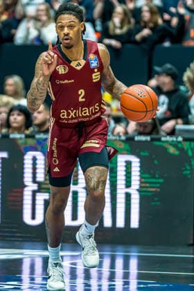 Chemnitz, Germany 20 December 2025 1 BBL 2025 2026 Niners Chemnitz vs Rostock Seawolves In the picture Nike Sibande 99 Copyright: xFotostandx xNachtigallx