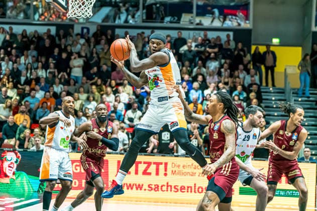 Chemnitz, Germany 20 December 2025 1 BBL 2025 2026 Niners Chemnitz vs Rostock Seawolves In the picture Copyright: xFotostandx xNachtigallx