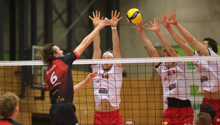 Ludwigsburg , Volleyball Bundesliga , Barock Volleys MTV Ludwigsburg vs SV Warnemünde , left Ben Simon Bonin Ludwigsburg