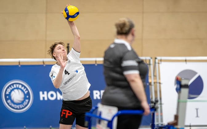 Volleyball, Season 2025 2026, 2 Bundesliga Bord, 20 12 2025, 12 Matchday, Men, TuB Bocholt white vs PSV Neustrelitz gray Max Kuschniok TuB Bocholt , Bocholt Sporthalle West Nordrhein Westfalen Germany 251220_vb_tub-bocholt_psv-neustrelitz_47971