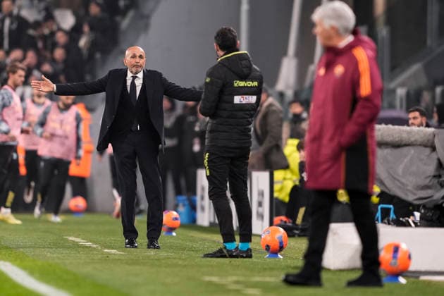 JuventusÕ head coach Luciano Spalletti during the Serie A soccer match between Juventus Fc and Roma the Juventus Stadium in Turin, north west Italy - December 20, 2025. - Soccer  Copyright: xFabioxFerrari LaPressex