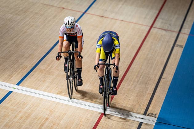 BIEBERLE Edda, DWORATZEK Klara DM Omnium 2025 Frankfurt Oder BIEBERLE Edda GER RSV Osterweddingen DWORATZEK Klara GER SSV Gera 1990 Landscape horizontal Landscape Event Event DM Omnium 2025 German Championship Category Category Cycling Track Cycling National Championship Omnium Women U19 Juniors Location Location Europe Germany Brandenburg Märkisch Oderland Frankfurt Oder Oderlandhalle Discipline Omnium Elimination Race 3 Race Date Date 20 12 2025 Saturday Day 2