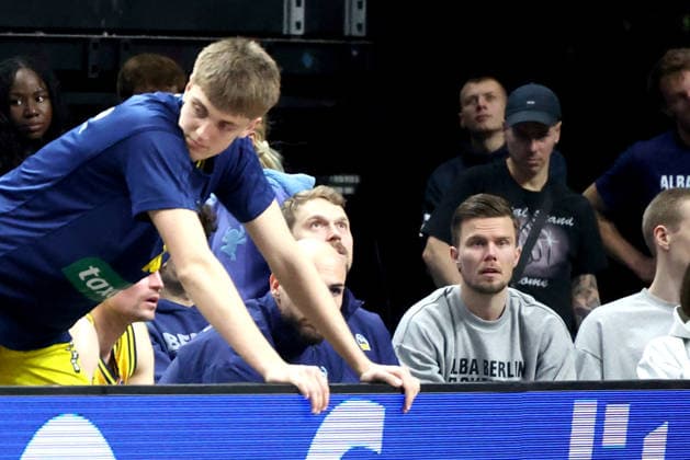 DEU, easyCredit BBL, ALBA vs ratiopharm Ulm, 20 12 2025, Uber Arena, Berlin, DEU, easyCredit BBL, ALBA vs ratiopharm Ulm, in the picture Martin Hermannsson ALBA Berlin 15 nordphotoxGmbHx xEngler nph00076