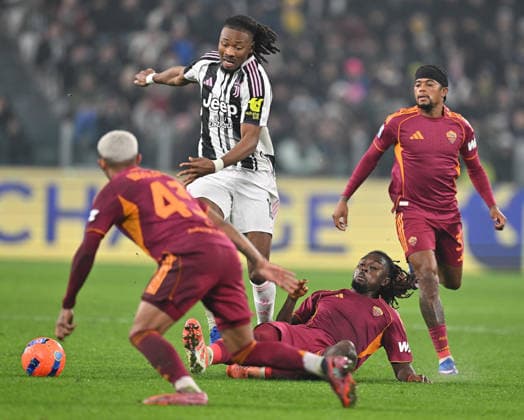 December 20, 2025, Turin, Italy: Juventus Thuram and Roma s Manu kone in action during the Italian Serie A soccer match Juventus FC vs AS Roma at the Allianz Stadium in Turin, Italy, 20 December 2025 ANSA ALESSANDRO DI MARCO. Serie A: Juventus FC Vs AS Roma  - ZUMAa110 20251220_zaf_a110_054 Copyright: xAlessandroxDixMarcox