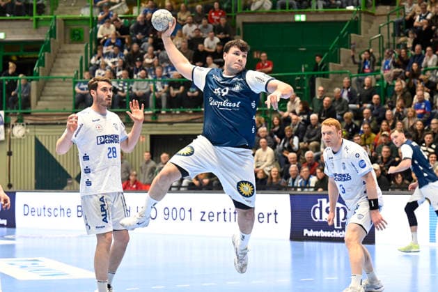 DAIKIN 1 Handball Bundesliga 25 26 18 Matchday Bergischer HC TBV Lemgo Lippe on 20 12 2025 in the Uni Halle in Wuppertal Aron Seesing 49 Bergischer HC WD