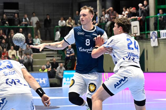 DAIKIN 1 Handball Bundesliga 25 26 18 Matchday Bergischer HC TBV Lemgo Lippe on 20 12 2025 in the Uni Halle in Wuppertal Joel Willecke 24 TBV Lemgo against Nico Schöttle 8 Bergischer HC WD