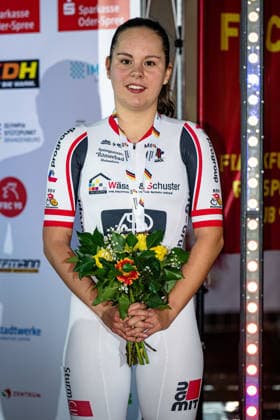 BRAND Hannah Franziska DM Omnium 2025 Frankfurt Oder BRAND Hannah Franziska GER RSV Rheinzabern Third Place Award Ceremony Medal Ceremony Podium Portrait Portrait Portrait Event Event DM Omnium 2025 German Championship Category Category Cycling Track Cycling National Championship Omnium Women U19 Juniors Location Location Europe Germany Brandenburg Märkisch Oderland Frankfurt Oder Oderlandhalle Discipline Omnium Points Race 4 Race Distance 15 km Date Date 20 12 2025 Saturday Day 2