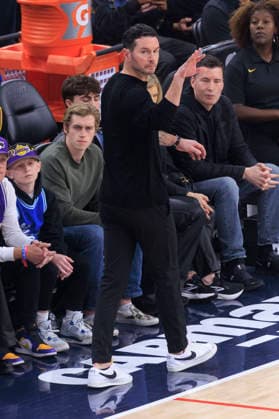 December 20, 2025, Inglewood, California, USA: Head coach, JJ Redick of the Los Angeles Lakers during their regular season NBA, Basketball Herren, USA game against the Los Angeles Clippers on Saturday December 20, 2025 at Intuit Dome in Inglewood, California. ARIANA RUIZ PI Inglewood USA - ZUMAp124 20251220_zaa_p124_015 Copyright: xArianaxRuizx