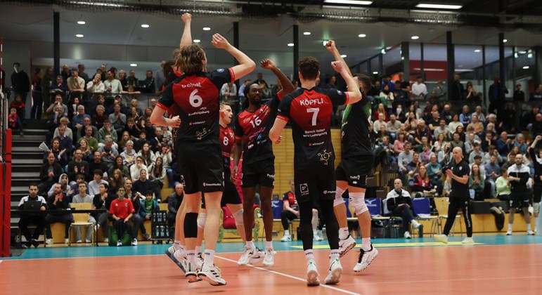 Ludwigsburg , Volleyball Bundesliga , Barock Volleys MTV Ludwigsburg vs SV Warnemünde , Jubel Ludwigsburg