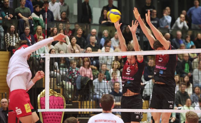 Ludwigsburg , Volleyball Bundesliga , Barock Volleys MTV Ludwigsburg vs SV Warnemünde , from left Sören Schröder Warne Ben Simon Bonin Jan Huber Ludwigsburg