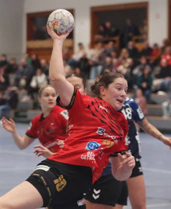 Beilstein , Handball Women 3 League , SG Schozach Bottwartal vs SG Kappelwindeck Steinbach , Carlotta Hees Schozach
