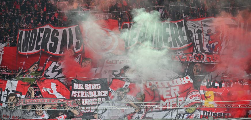 20 12 2025 Soccer Season 2025 2026 2 Soccer Bundesliga 17 Matchday Fortuna Düsseldorf F95 SpVgg Greuther Fürth Kleeblatt Sportfoto Zink MeZi xmexzix DFL regulations prohibit any use of photographs as image sequences and or quasi video only for editorial use Fans Fanblock Choreo Choreografie Pyro Pyrotechnics Bengalos Bengalfackel Rauch Ultras Fortuna Düsseldorf