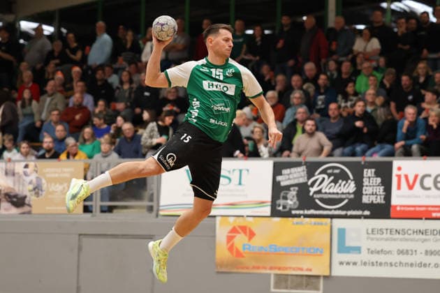 20 12 2025, Handball, Men, 3 League, Season South West, Season 2025 2026, HG Saarlouis TuS 82 Opladen, Yves Kunkel HG Saarlouis Saarlouis Stadtgartenhalle Saarland Germany DEU Copyright: xSebastianxBachx