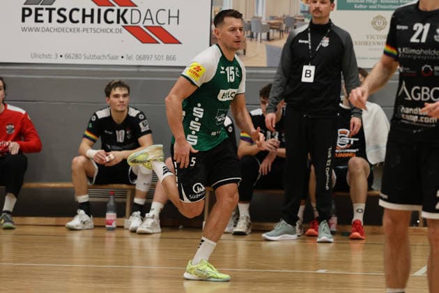 20 12 2025, Handball, Men, 3 League, Season South West, Season 2025 2026, HG Saarlouis TuS 82 Opladen, Yves Kunkel HG Saarlouis Saarlouis Stadtgartenhalle Saarland Germany DEU Copyright: xSebastianxBachx