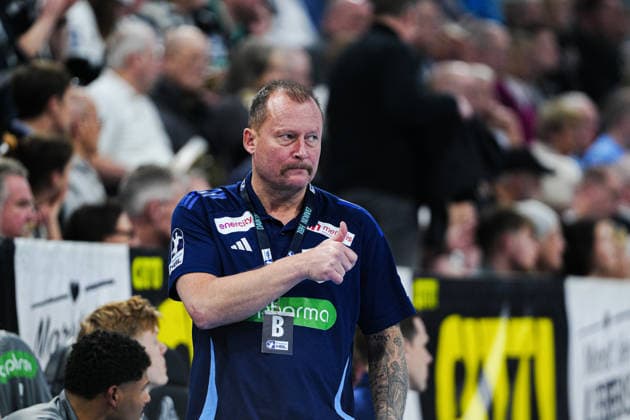 Heidmar Felixson TSV Hannover Burgdorf, Co Coach GER, THW Kiel vs TSV Hannover Burgdorf, Handball, 1 Bundesliga, Matchday 18, Season 2025 2026, 20 12 2025 GER, THW Kiel vs TSV Hannover Burgdorf, Handball, 1 Bundesliga, Matchday 18, Season 2025 2026, 20 12 2025 Kiel Copyright: xEibner-Pressefoto MarcelxvonxFehrnx EP_MFN