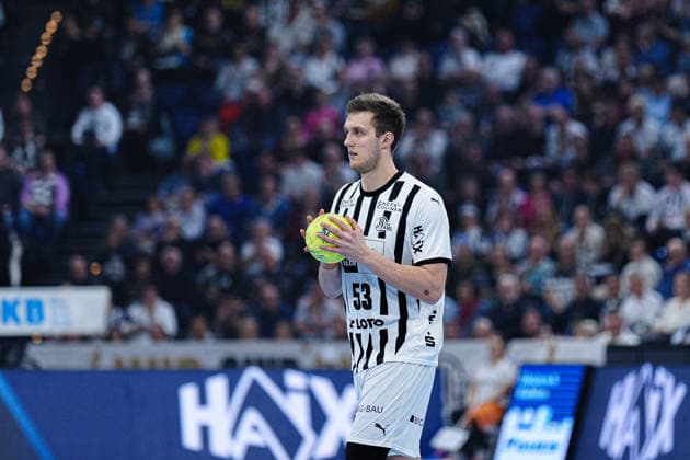 Nikola Bilyk THW Kiel, 53 GER, THW Kiel vs TSV Hannover Burgdorf, Handball, 1 Bundesliga, Matchday 18, Season 2025 2026, 20 12 2025 GER, THW Kiel vs TSV Hannover Burgdorf, Handball, 1 Bundesliga, Matchday 18, Season 2025 2026, 20 12 2025 Kiel Copyright: xEibner-Pressefoto MarcelxvonxFehrnx EP_MFN