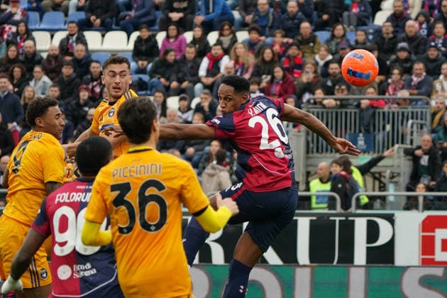 Cagliari Calcio v Pisa SC - Serie A Yerry Mina ( 26 Cagliari Calcio) participates in the Serie A TIM match between Cagliari Calcio and Pisa SC in Italy on December 21, 2025. Cagliari Italy  Copyright: xAlessandroxToccox originalFilename:alessandro-cagliari251221_np0NX.jpg