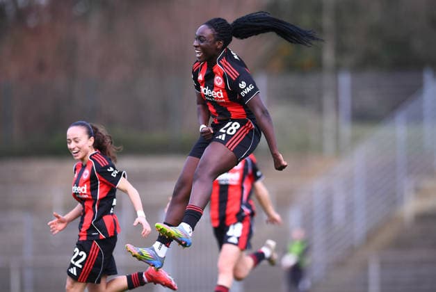 Soccer 2 Women Bundesliga Season 2025 2026 14 Matchday Borussia Mönchengladbach Eintracht Frankfurt II on 21 12 2025 at Grenzlandstadion in Mönchengladbach Goal celebration to 0 1 by Mira Arouna Eintracht Frankfurt II DFB regulations prohibit any use of photographs as image sequences and or quasi video Nordrhein Westfalen Germany