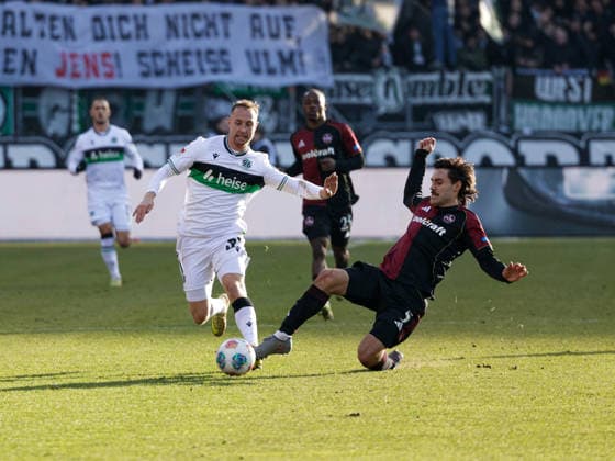 Germany Football, 2 Bundesliga 2025 26, 17 Matchday 1 FC Nuremberg vs Hannover 96 Max Morlock Stadion Nuremberg Tom Baack 1 FC Nuremberg, 5 Maurice Neubauer Hannover 96, 33 Copyright: xChristopherxRupprechtx