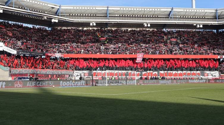 21 12 2025 Soccer Season 2025 2026 2 Soccer Bundesliga 17 Matchday 1 FC Nürnberg FCN Club Hannover 96 H96 Sportfoto Zink DaMa xdaxmax DFL regulations prohibit any use of photographs as image sequences and or quasi video only for editorial use Symbolbild Symbolfoto Feature Impression Choreografie der Clubfan Clubfans FCN Fans Fans Fans vor Spielbeginn