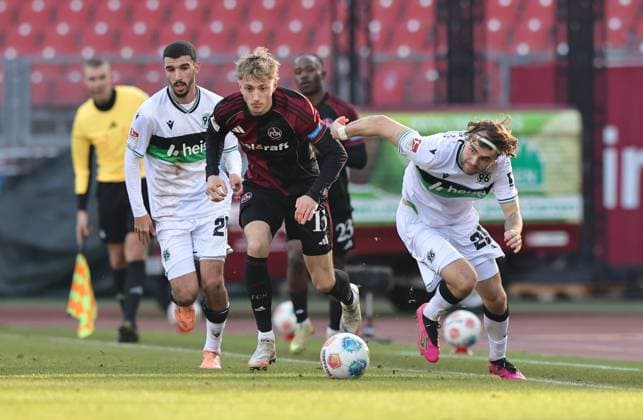 21 12 2025 Soccer Season 2025 2026 2 Soccer Bundesliga 17 Matchday 1 FC Nürnberg FCN Club Hannover 96 H96 Sportfoto Zink DaMa xdaxmax DFL regulations prohibit any use of photographs as image sequences and or quasi video only for editorial use Tim Drexler 15, 1 FC Nürnberg FCN Kolja Nuno Oudenne 29, Hannover 96 H96