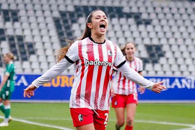 Germany Soccer Google Pixel Women Bundesliga 2025 26, 14 Matchday SC Freiburg vs SV Werder Bremen Dreisamstadion Freiburg Goal and goal celebration to 1 0 by Leela Egli SC Freiburg Women, 20 Joy, emotions, jubilation Copyright: xJOERANxSTEINSIEKx